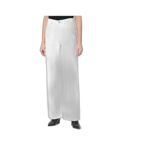 Belt-Loop Jeans