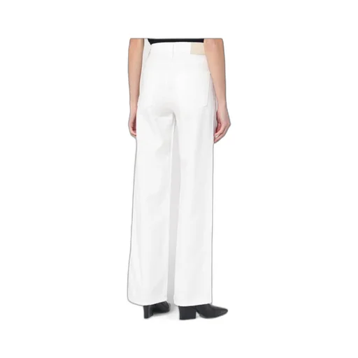 Belt-Loop Jeans