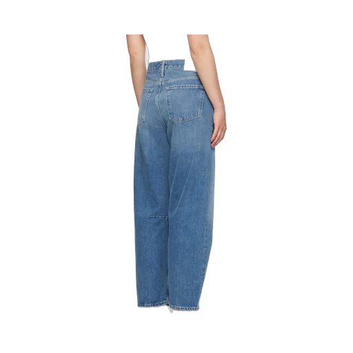 Belt-Loop Jeans