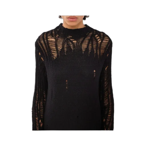 Fitted Mock-Neck Sweater