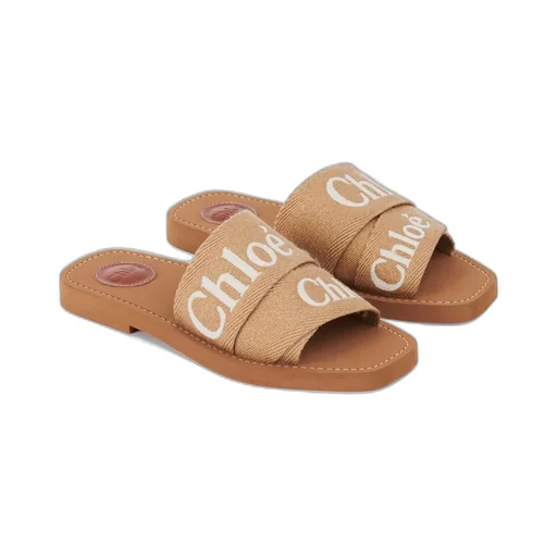 Woody Flat Mules