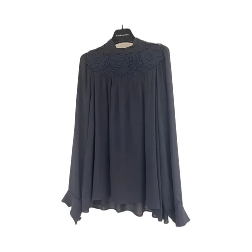 Long-Sleeved Shirt