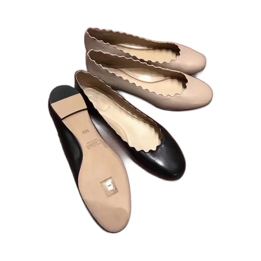 Scallop-Edge Ballerina Flats