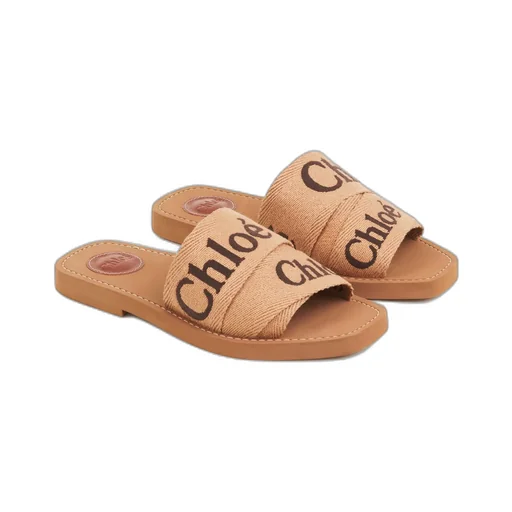 Woody Flat Mules