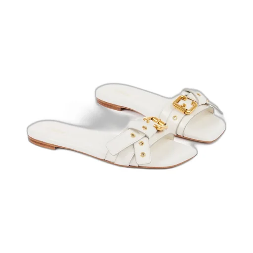Mae Knot-Detailed Slides