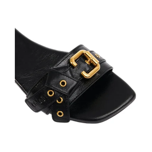 Mae Knot-Detailed Slides