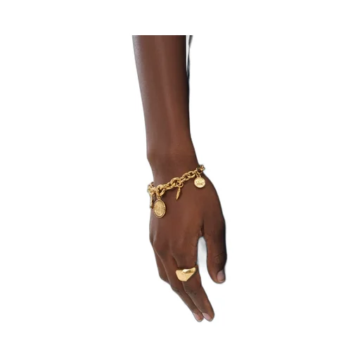The Chloé Charms Ring