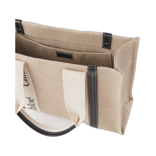 Woody Logo Detailed Medium Tote Bag