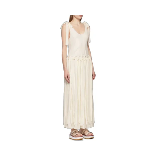 Low Round Neck Lace Dress