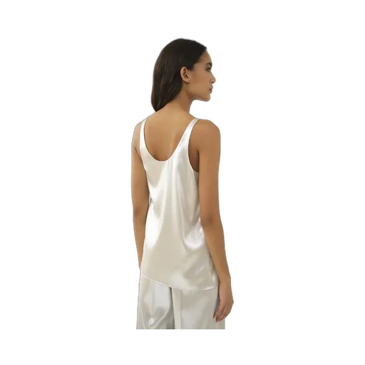 Scoop Neck Tank Top