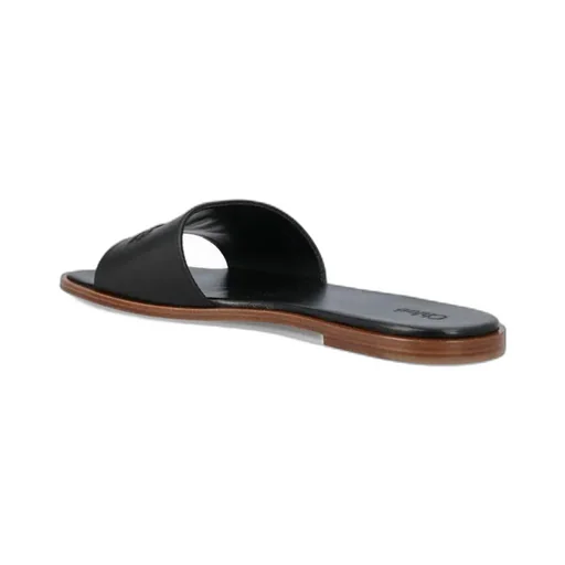 Soleil Flat Sandals