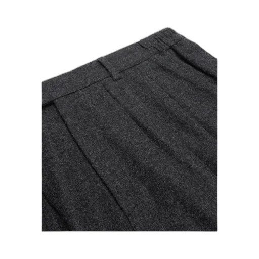 Triple-Pleated Shorts In Flannel