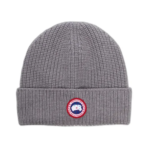 Ribbed-Knit Logo-Patch Beanie