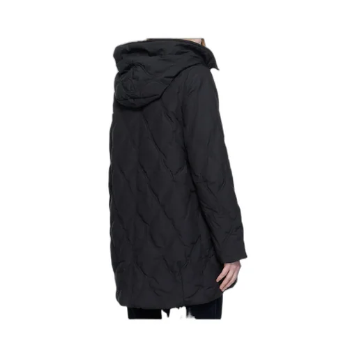 Alessia Coat