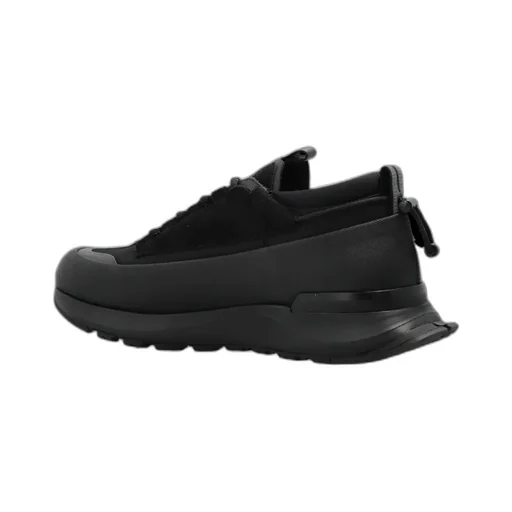 Glacier Trail Sneakers