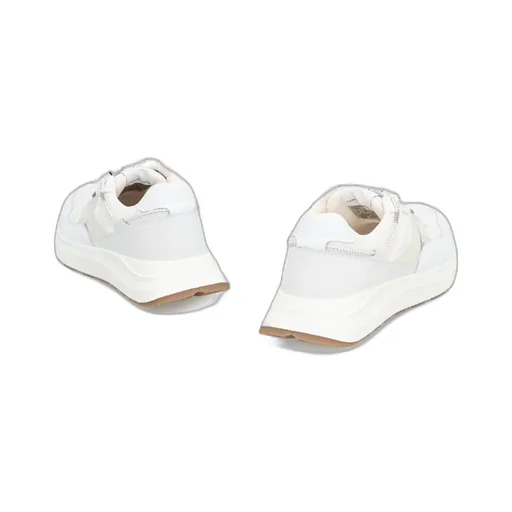 Cascade Low-Top Sneakers
