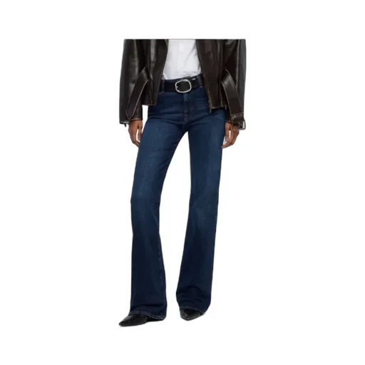 The Leggy Bootcut In Slim Illusion