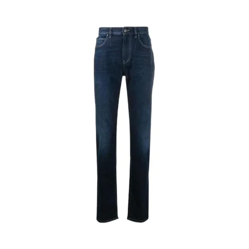 Straight Jeans