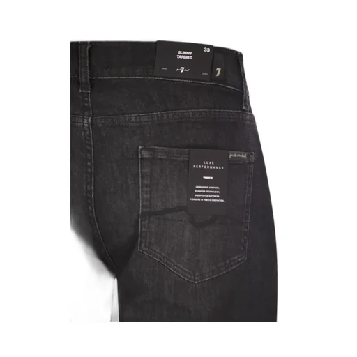 Slimmy Tapered Jeans