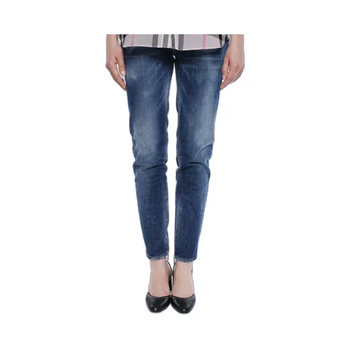 Belt-Loop Jeans