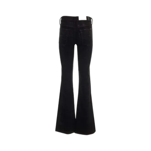 Belt-Loop Jeans