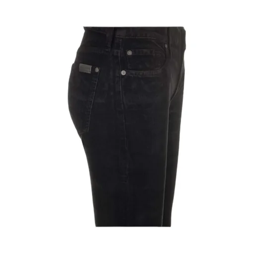 Belt-Loop Jeans