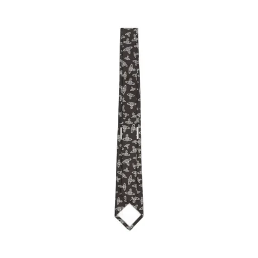 Pointed Tie