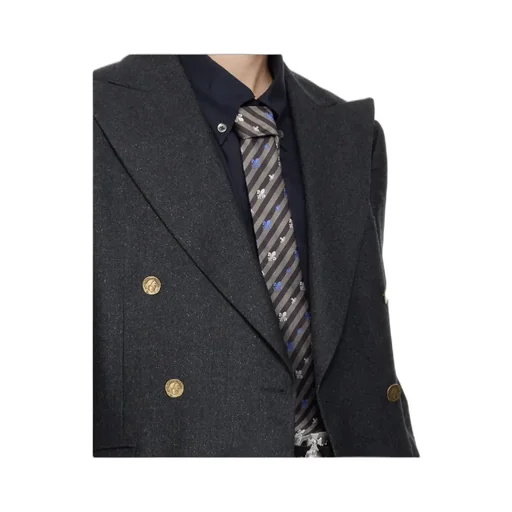 Pointed Tie