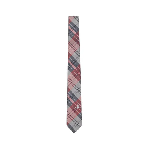 Pointed Tie