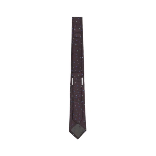Pointed Tie