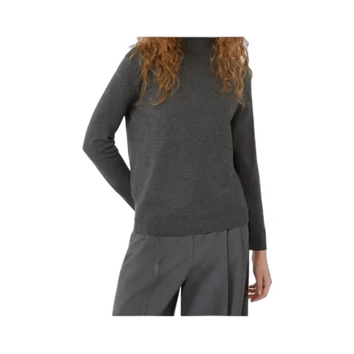Kiku Turtleneck Long-Sleeved Jumper
