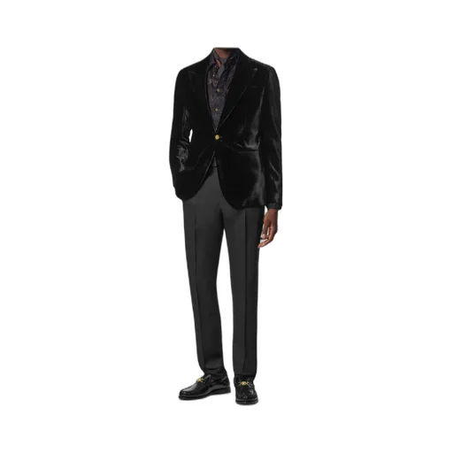 Single-Buttoned Velvet Blazer