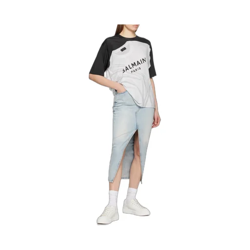 B-Court Sneakers