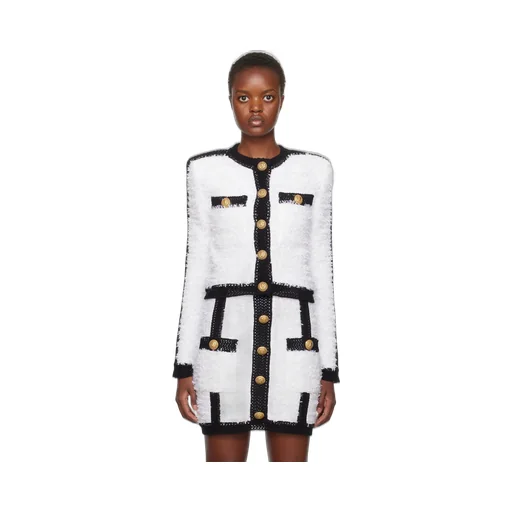 Buttoned Cropped Tweed Jacket