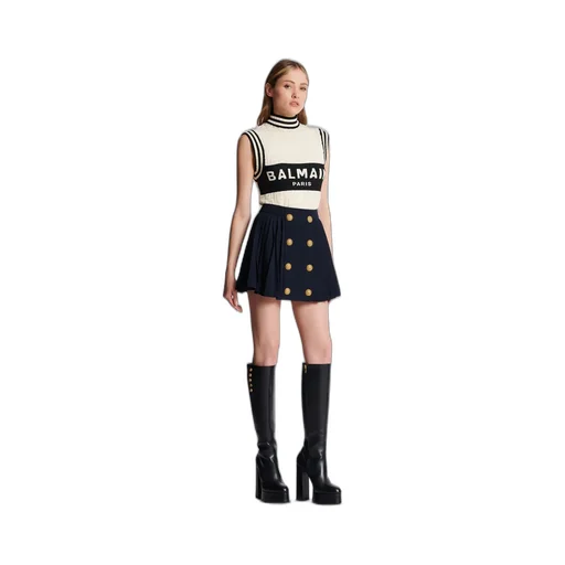 Button Embellished Pleated Skirt