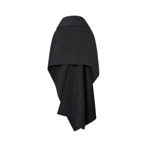 Enveloping Short Cloak
