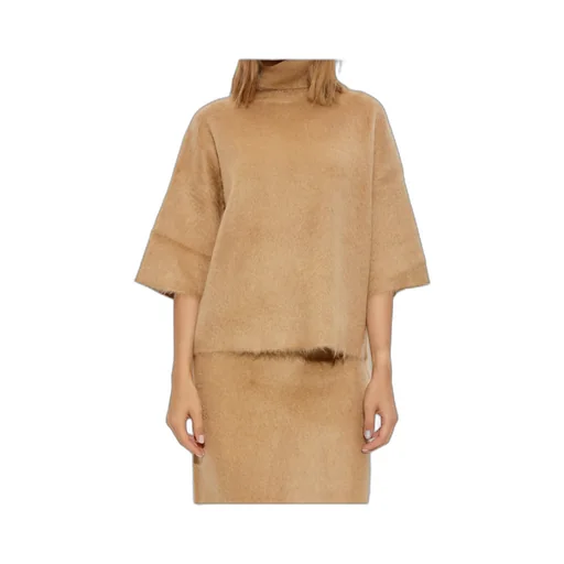 Roll-Neck Half-Length Sleeve Jumper