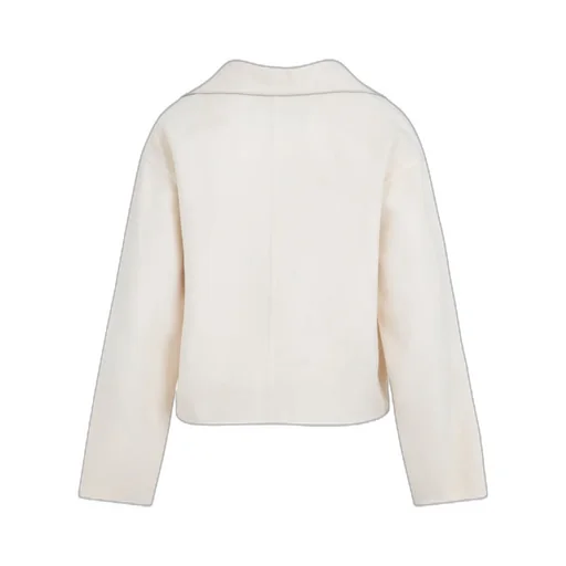 Long Sleeved Buttoned Jacket
