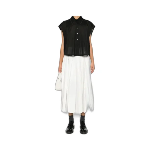 Knitted Sleeveless Shirt