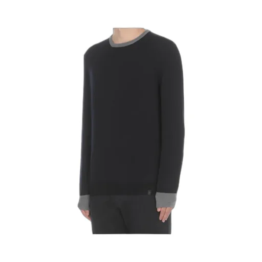Round Neck Sweater
