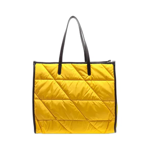 Quilted Logo-Appliqué Shoulder Bag