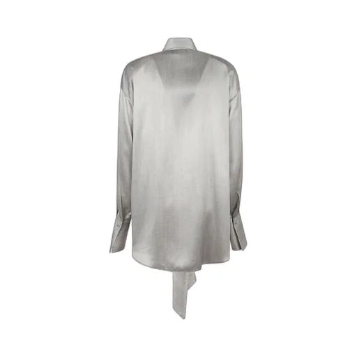 Long-Sleeved Frilly Shirt