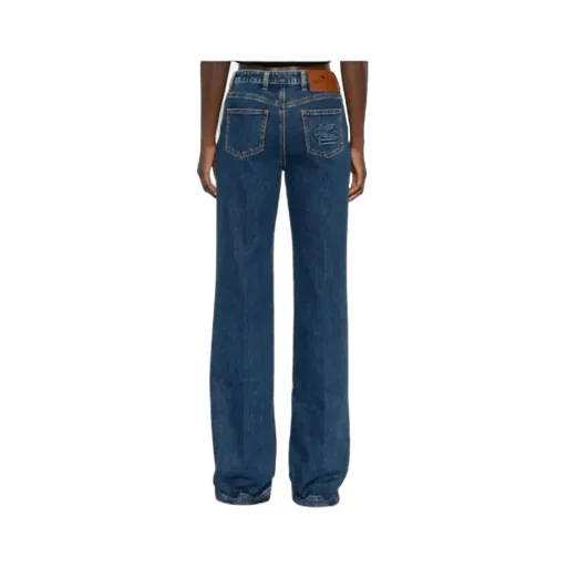 Straight Jeans
