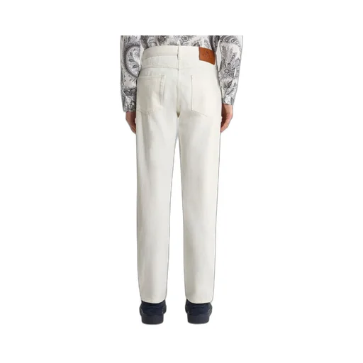 Regular-Fit Jeans With Stitching On Front Pockets
