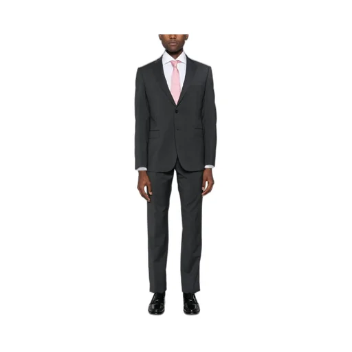 Long-Sleeved Suit