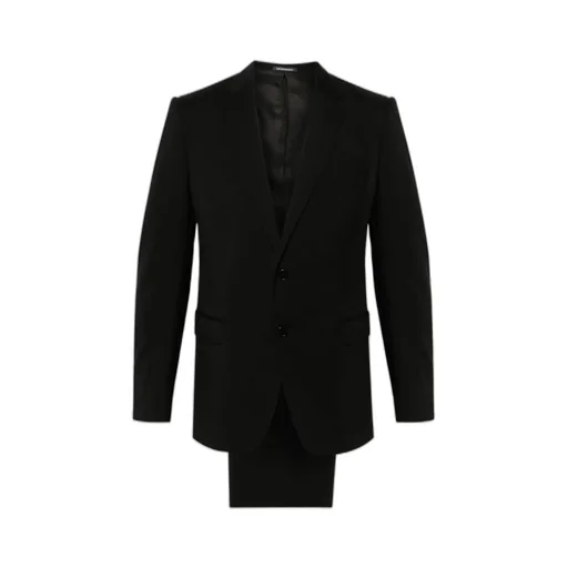 Long-Sleeved Suit
