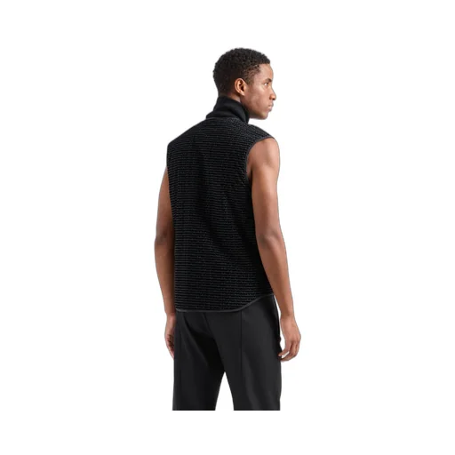Stand-Collar Zipper Vest
