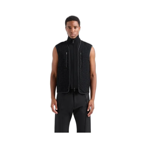 Stand-Collar Zipper Vest