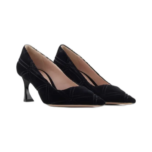 Quilted Pointed-Toe Pumps