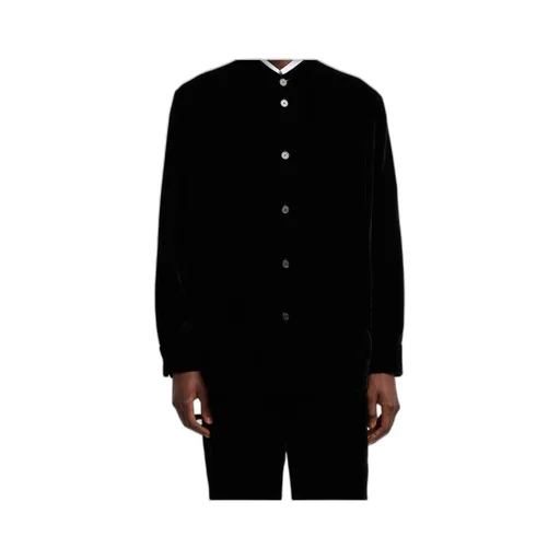 Button-Up Long-Sleeved Shirt